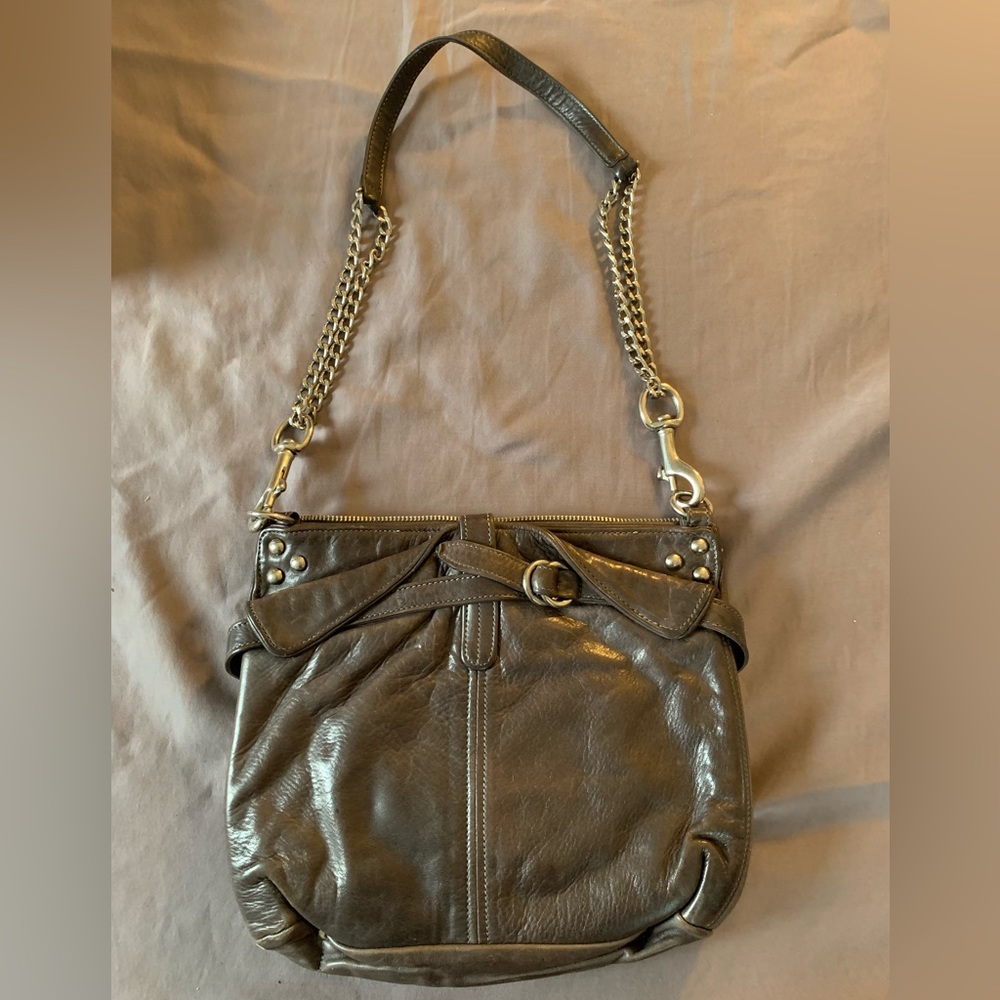 Stunning Rachel Nasvik, 100% Leather Shoulder Bag with Silver Hardware. Like New